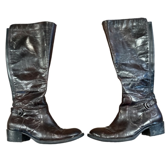 Born,Helen style Chianti burnish brush off low riding boots. Size 8 model D78647 - Picture 1 of 5
